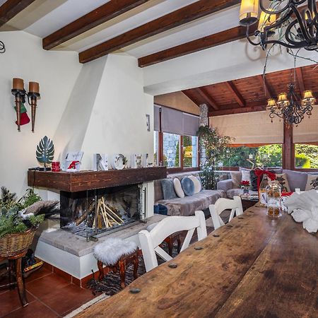 Livadi Cozy Villa Αράχωβα Εξωτερικό φωτογραφία